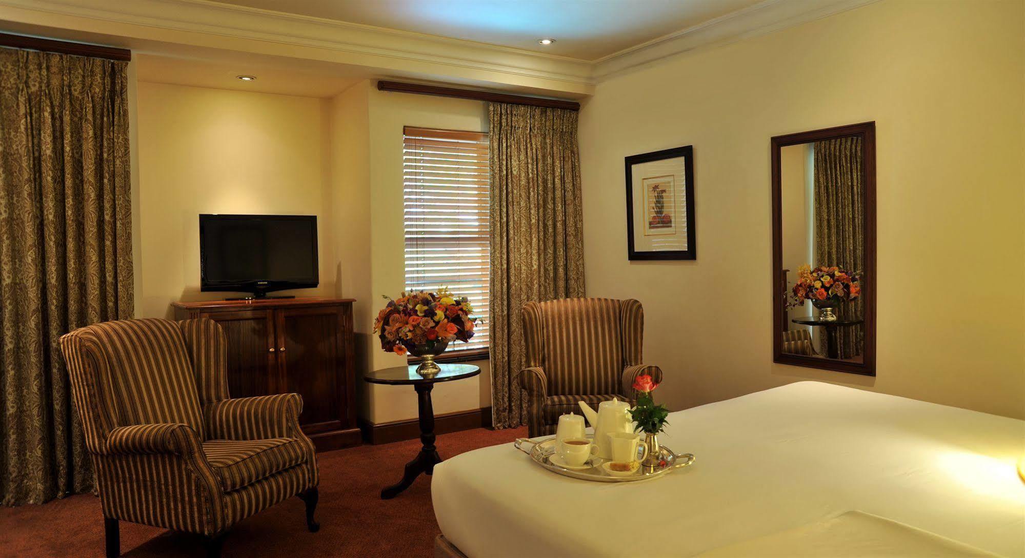 Premier Hotel Falstaff Johannesburg Bilik gambar